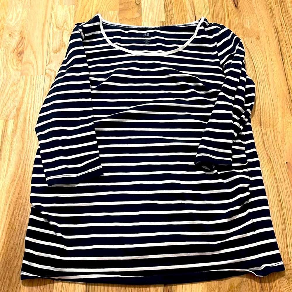H&M maternity boatneck striped top in large